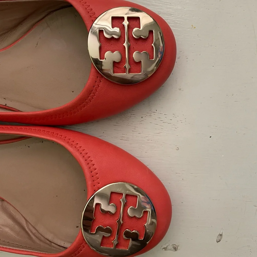 Tory Burch Ballet Flats Coral, lightly used, no tags. - Picture 3 of 6